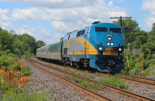 964694 (a): :2048x1338